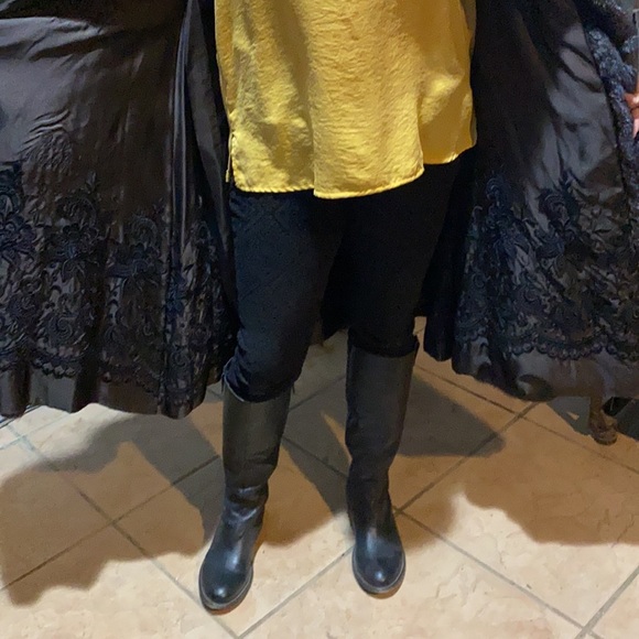 Mink Coat Size Small (chocolate brown and black ) - Picture 3 of 6